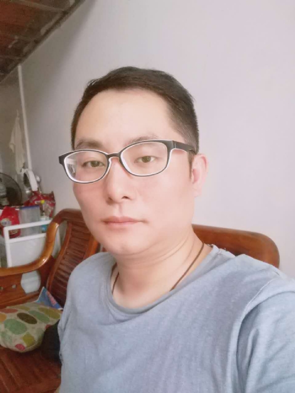 流星的尾巴的第一张照片--晋江婚介网