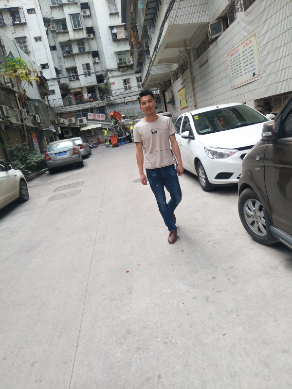 突然的自我的第三张照片--晋江婚介网