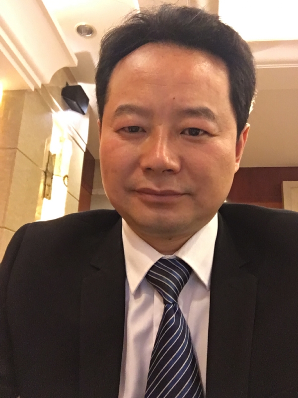 岁月的第一张照片--晋江婚介网