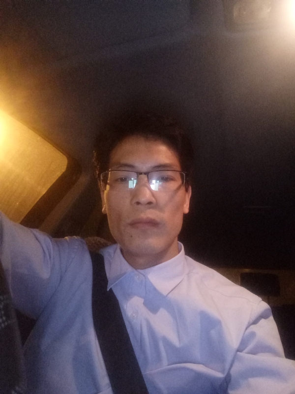 爱也要以诚相待的第三张照片--晋江婚介网