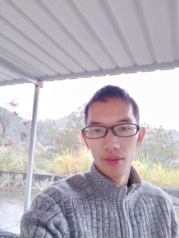 单身汉的第一张照片--晋江婚介网