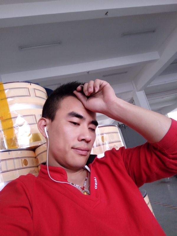 寻唯一的第三张照片--晋江婚介网