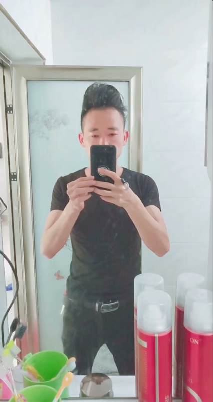 邱利平的第一张照片--晋江婚介网