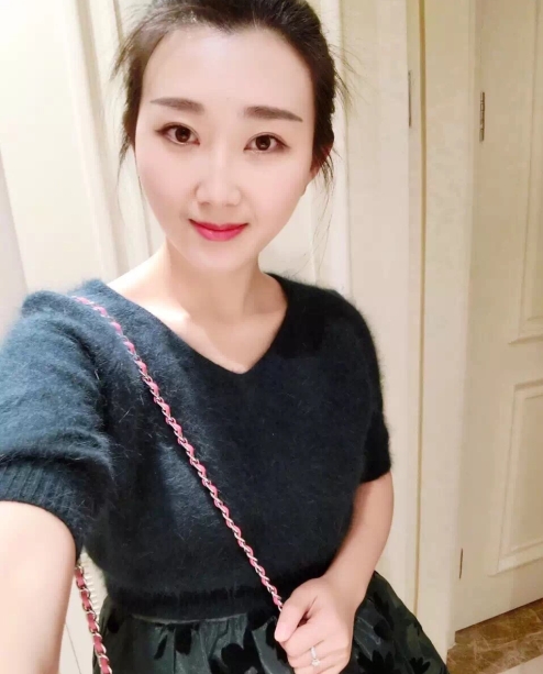 小妮的第三张照片--晋江婚介网