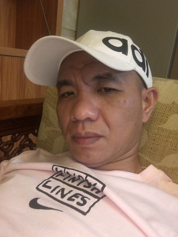 坚持到底的第一张照片--晋江婚介网
