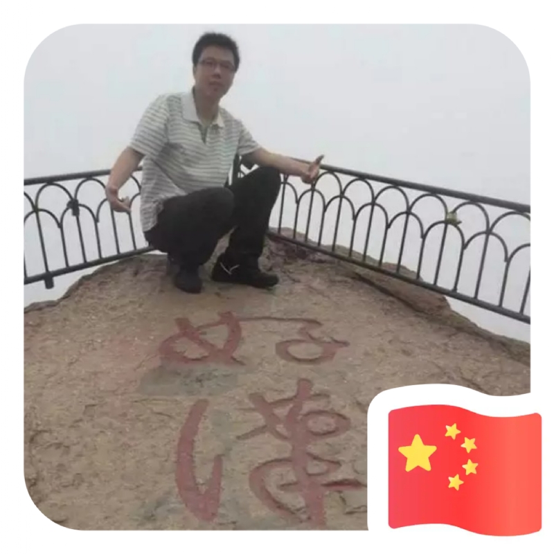 一只小虎牙的第一张照片--晋江婚介网