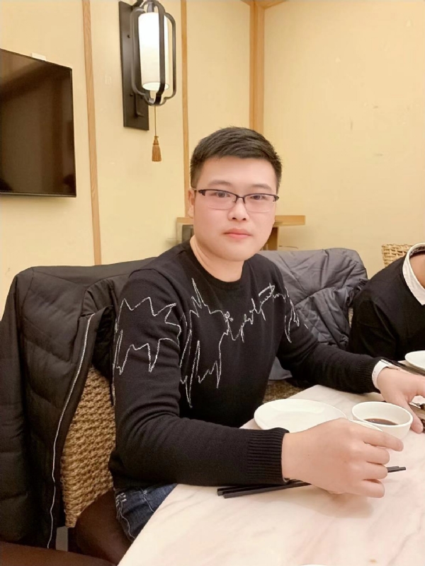 YIDA的第一张照片--晋江婚介网