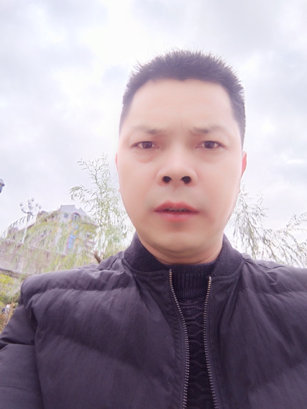 随缘的第一张照片--晋江婚介网