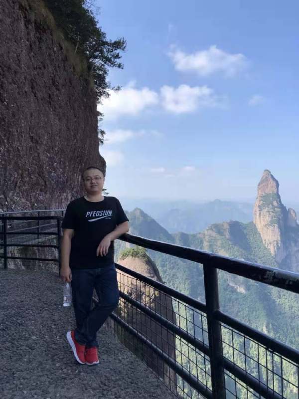 不杵于物的第一张照片--晋江婚介网