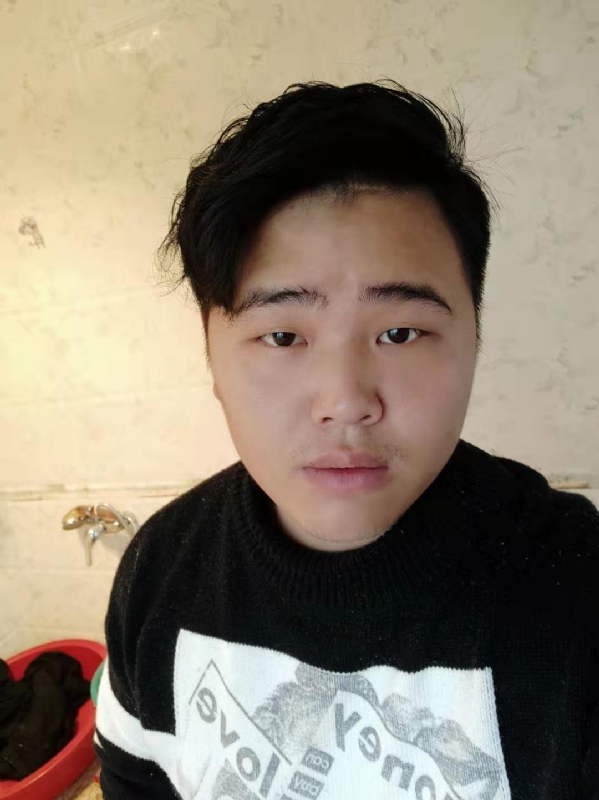 小李的第一张照片--晋江婚介网