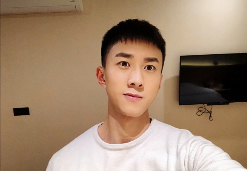 有钱就有钞能力的第一张照片--晋江婚介网