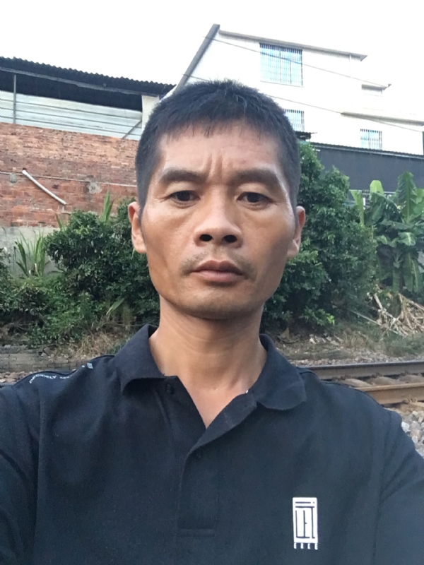 小张的第一张照片--晋江婚介网