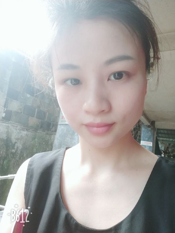 慢慢的第二张照片--晋江婚介网