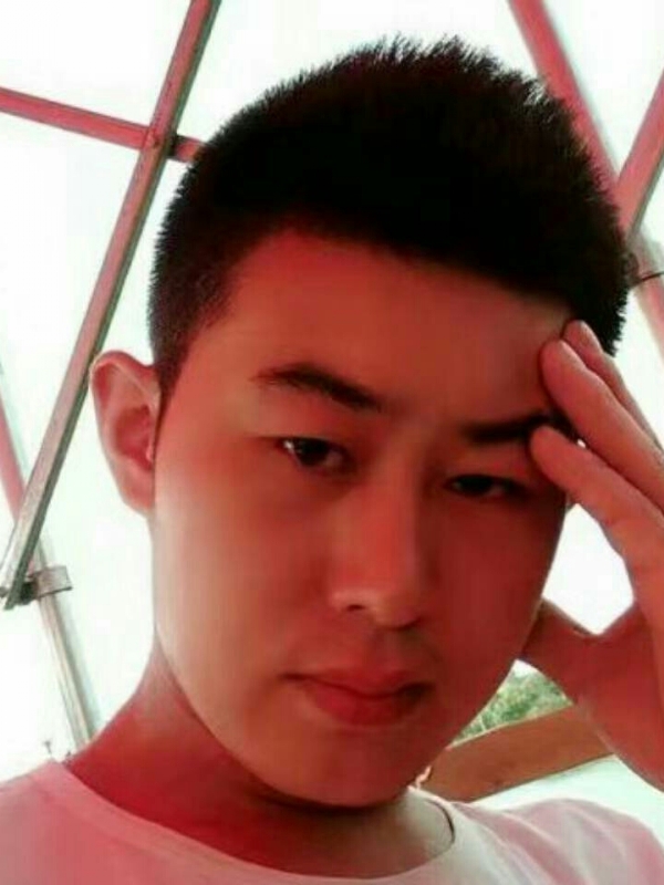 淡漠的第二张照片--晋江婚介网