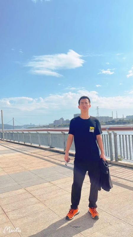 小螃蟹的第一张照片--晋江婚介网