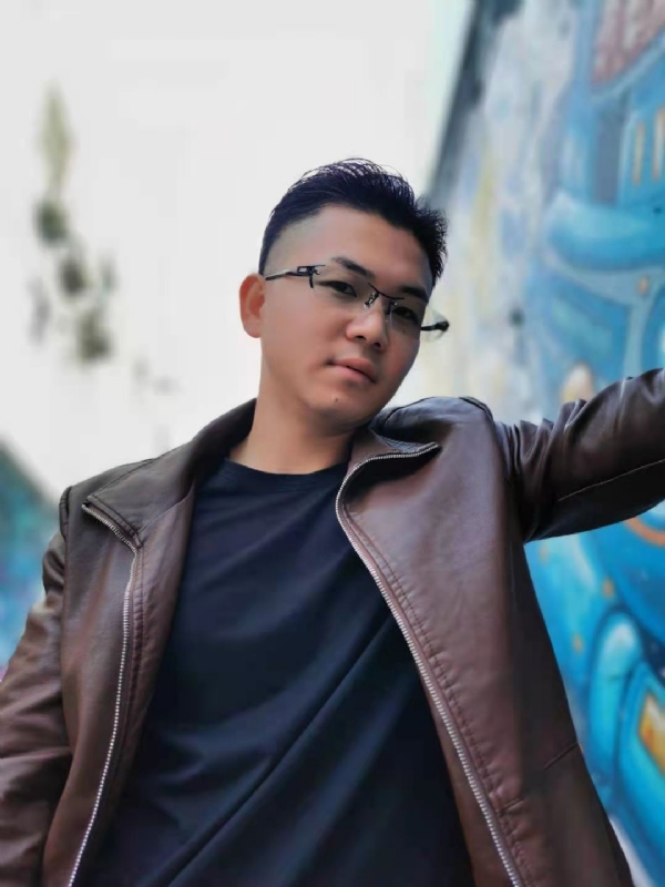 清歌曼舞的第一张照片--晋江婚介网
