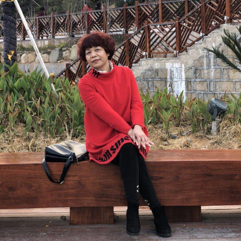 诗琴画意的第一张照片--晋江婚介网