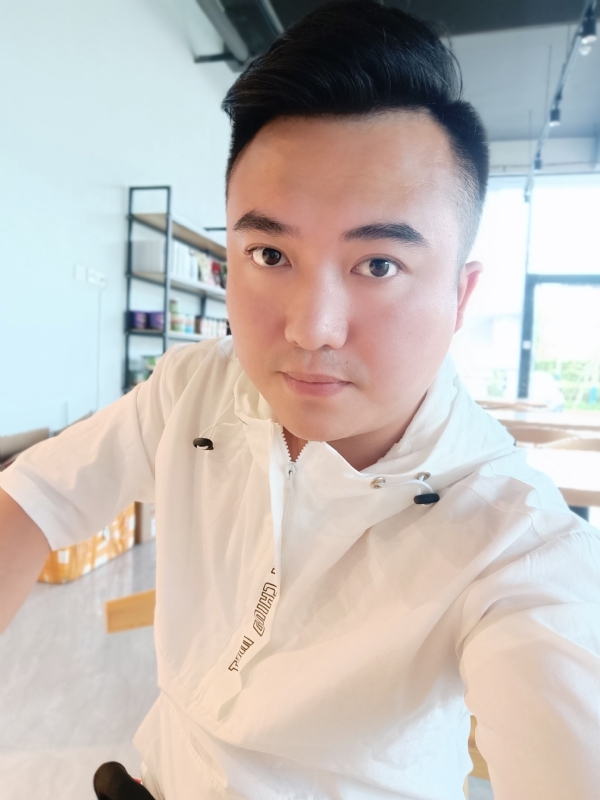 王先生的第一张照片--晋江婚介网