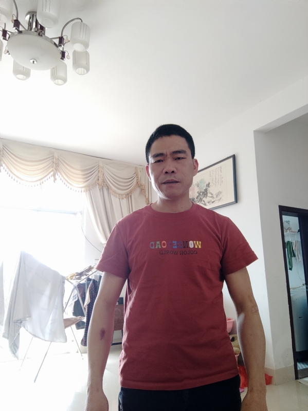 再回首的第二张照片--晋江婚介网
