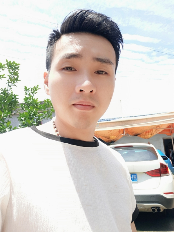 人间烟火的第一张照片--晋江婚介网
