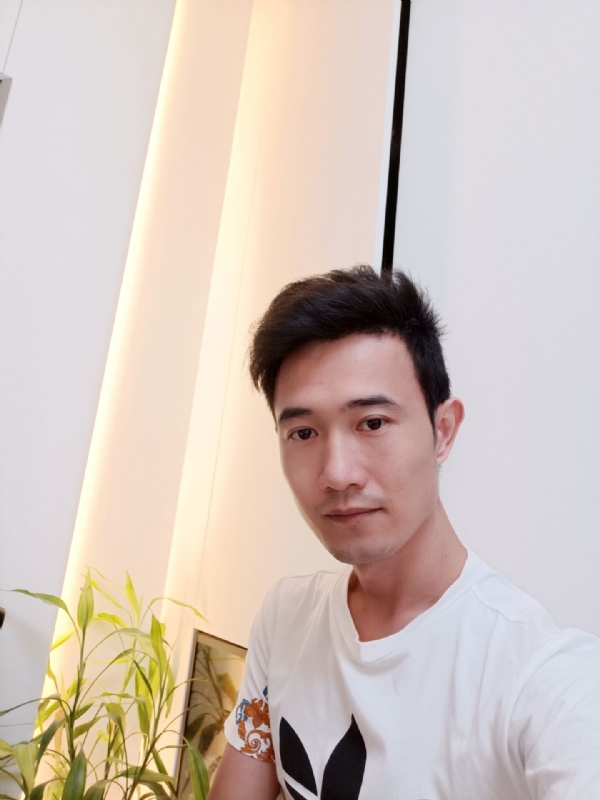 简的第一张照片--晋江婚介网