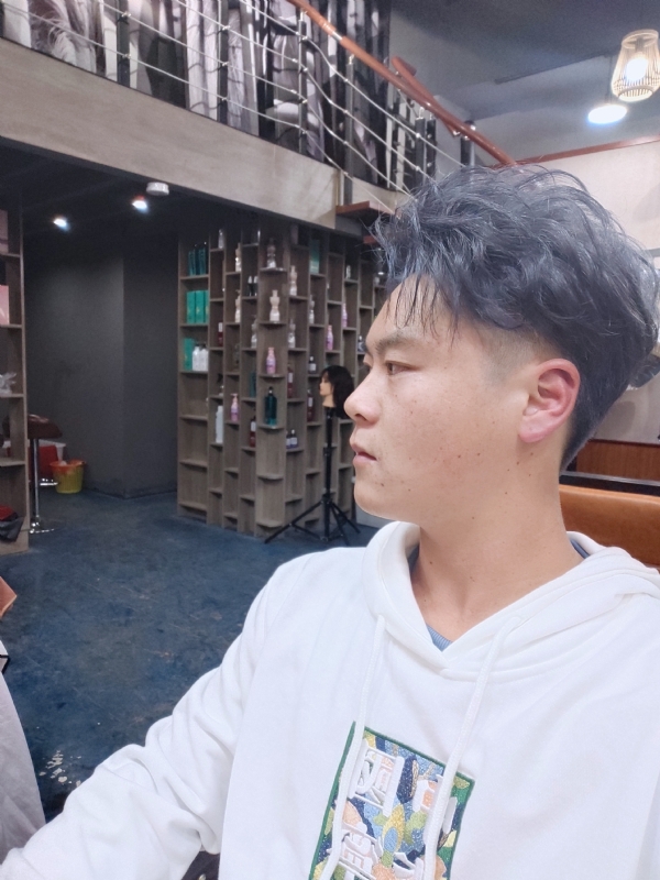 《零》的第一张照片--晋江婚介网