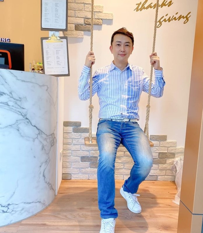 陈道明的第四张照片--晋江婚介网