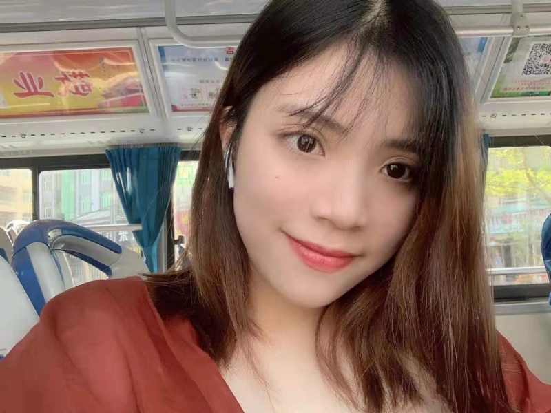小眼睛的第一张照片--晋江婚介网