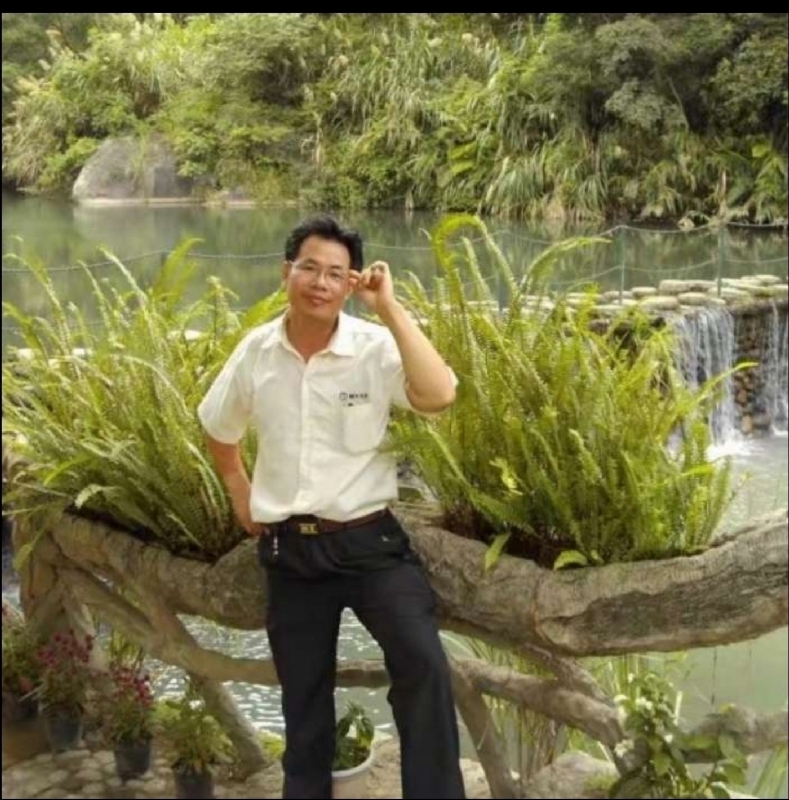 有高度才有格局的第一张照片--晋江婚介网