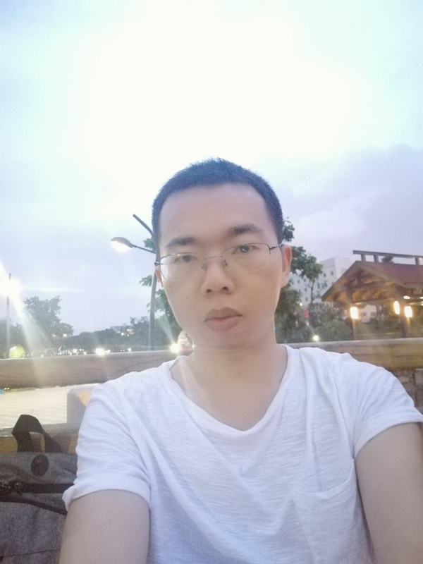 逮竹的第一张照片--晋江婚介网