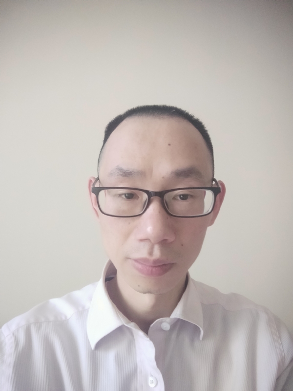 小卓的第二张照片--晋江婚介网