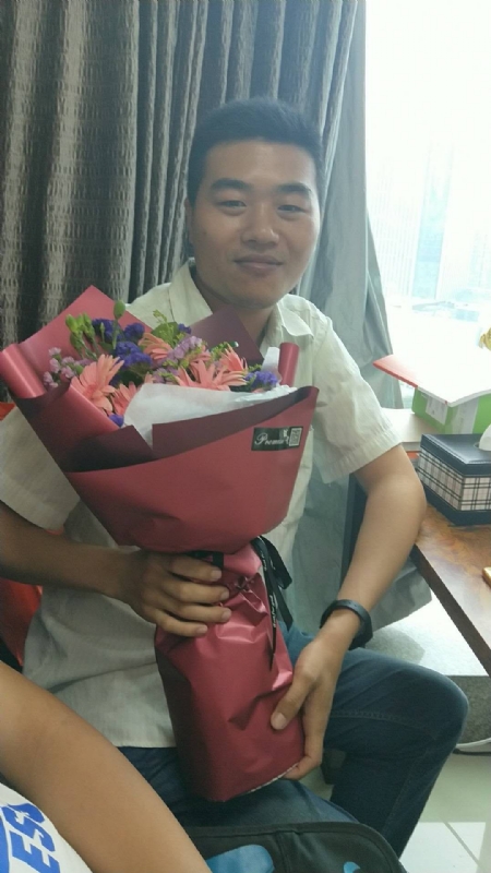 随风的第三张照片--晋江婚介网