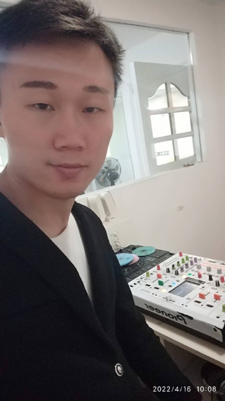 林锋的第四张照片--晋江婚介网