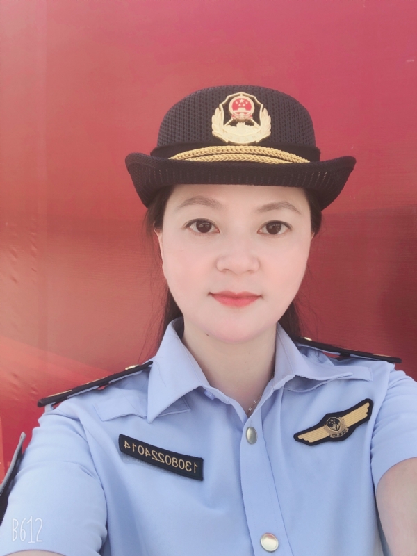 明明的第一张照片--晋江婚介网