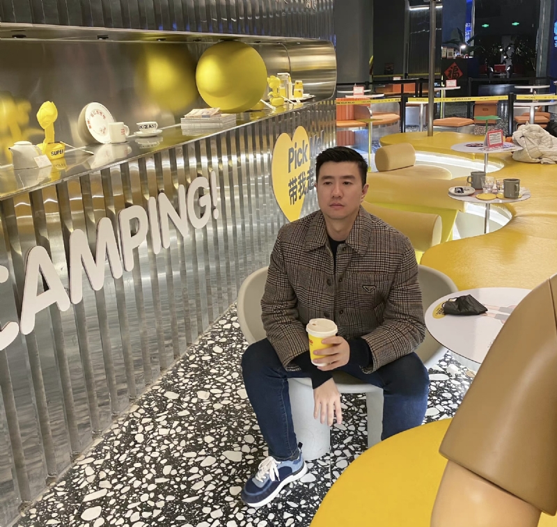 海邊漫步的第一张照片--晋江婚介网