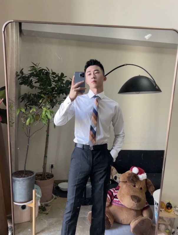 张浩的第一张照片--晋江婚介网