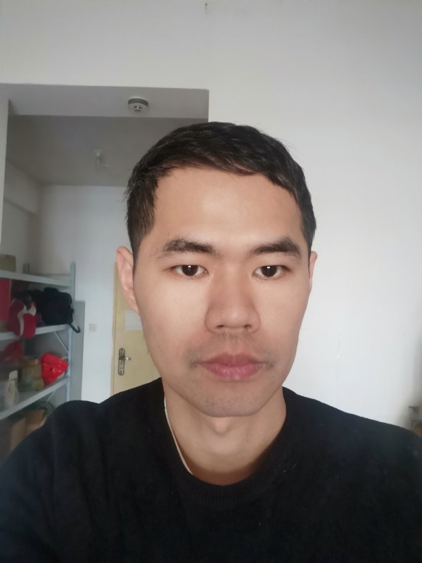 梦想在飞翔的第三张照片--晋江婚介网