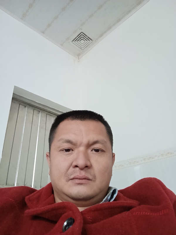 兰成龙的第一张照片--晋江婚介网