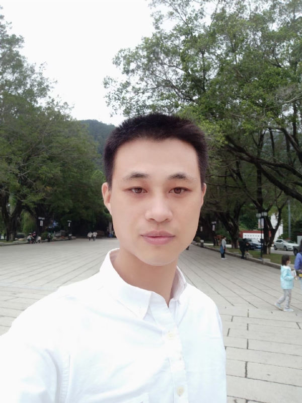 xu的第一张照片--晋江婚介网