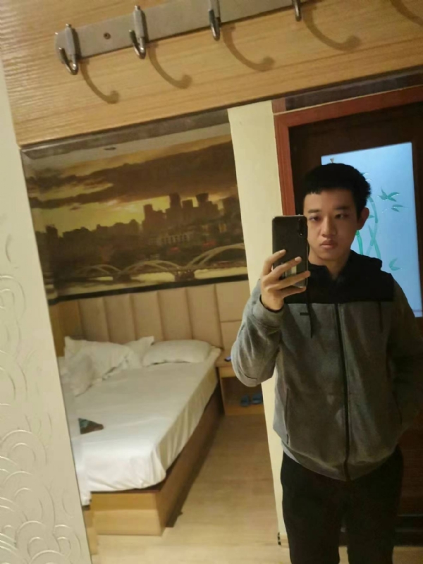 阵雨的第一张照片--晋江婚介网
