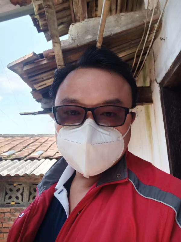 如影随形的第一张照片--晋江婚介网