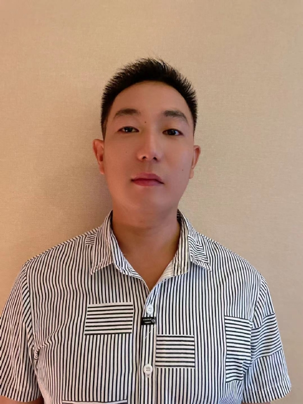 陈先生的第三张照片--晋江婚介网