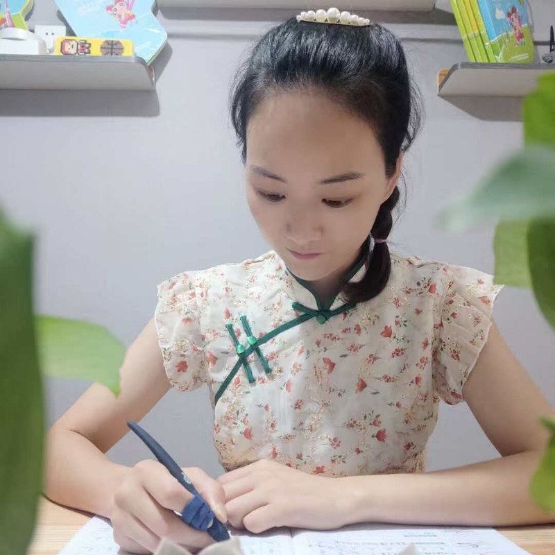 珊珊的第一张照片--晋江婚介网