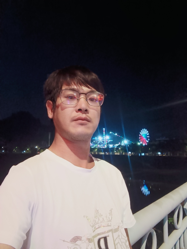 任豐的第一张照片--晋江婚介网