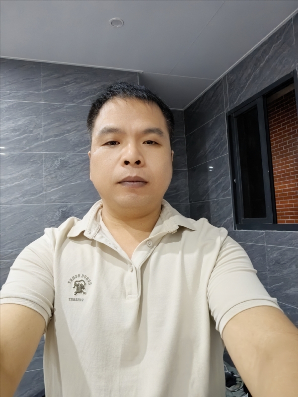 刘两水的第一张照片--晋江婚介网